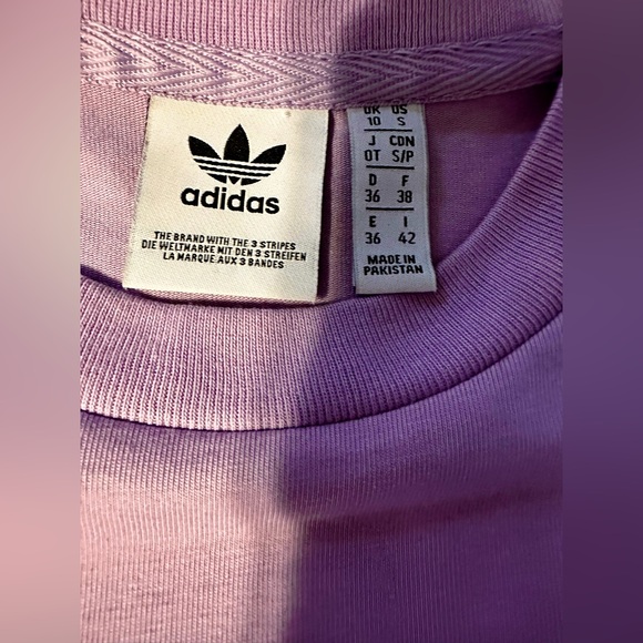 Adidas T Shirt Women’s Size Small - Picture 2 of 2
